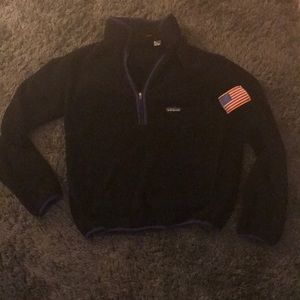 Used Patagonia half zip